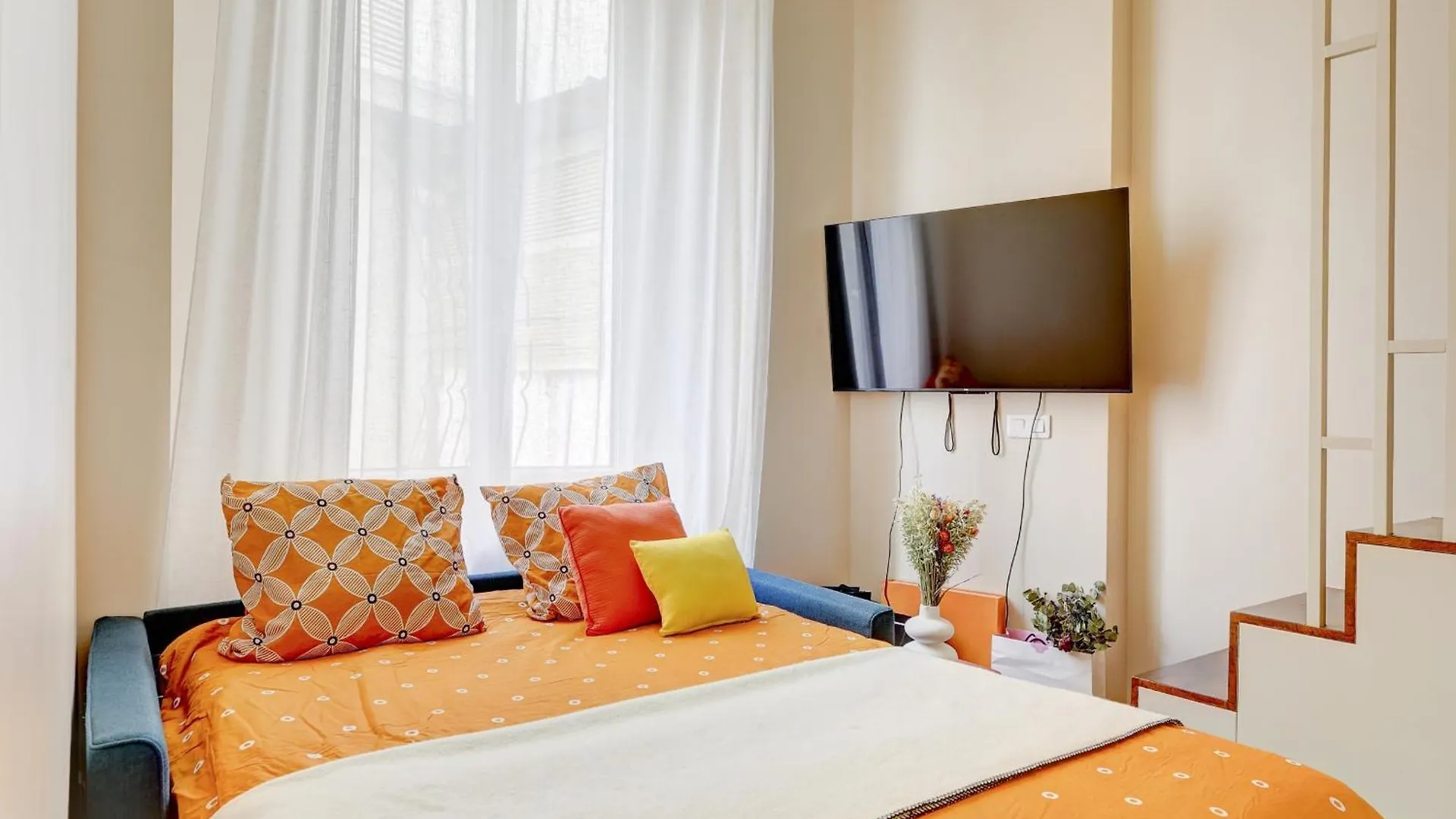 Coco Meulin Rouge Apartment Paris France